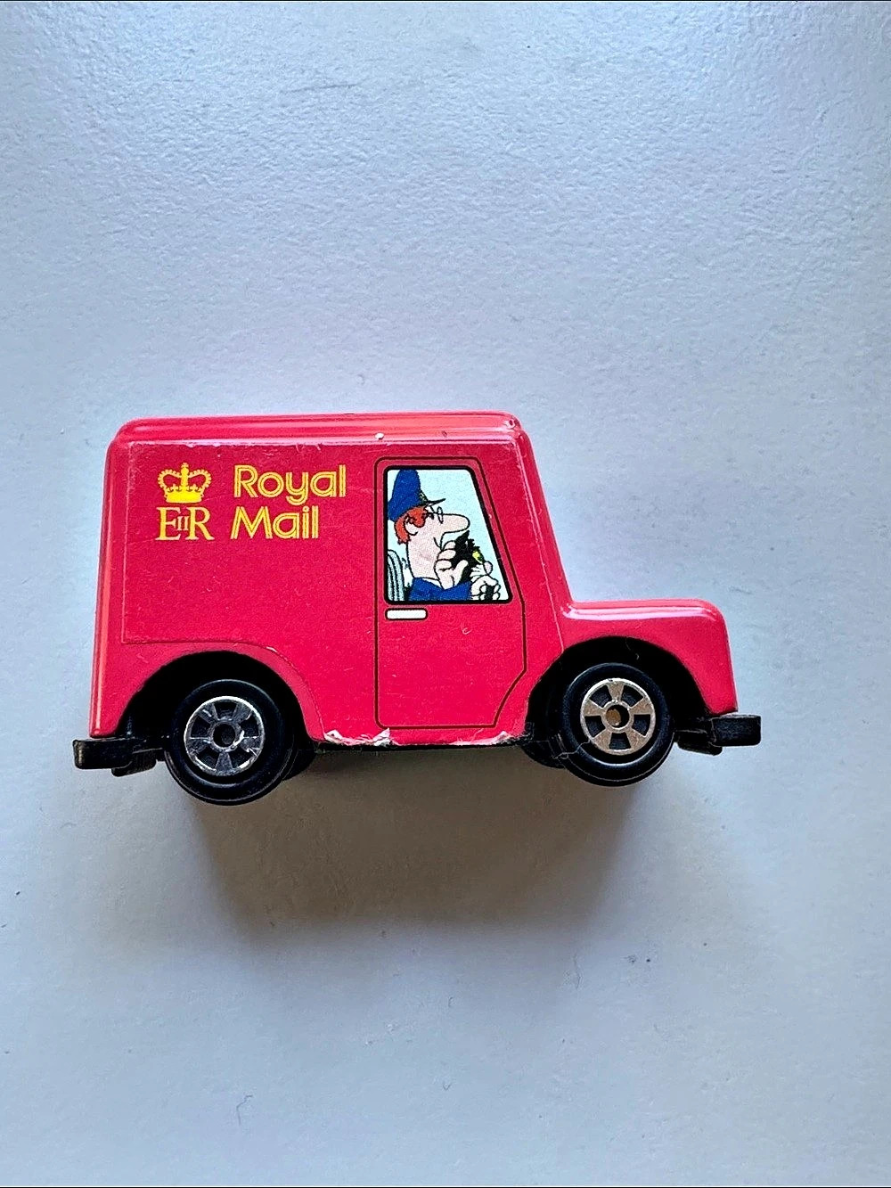 ERTL Postman Pat Royal Mail Van Diecast Car Red